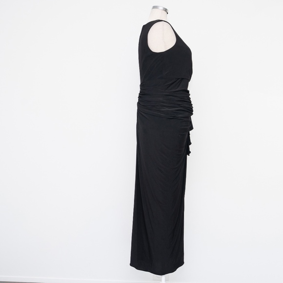 Betsy & Adam Plus Bobbi Long Ruffled V Neck Gown - Picture 4 of 13